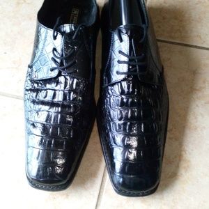 Black alligator leather shoes